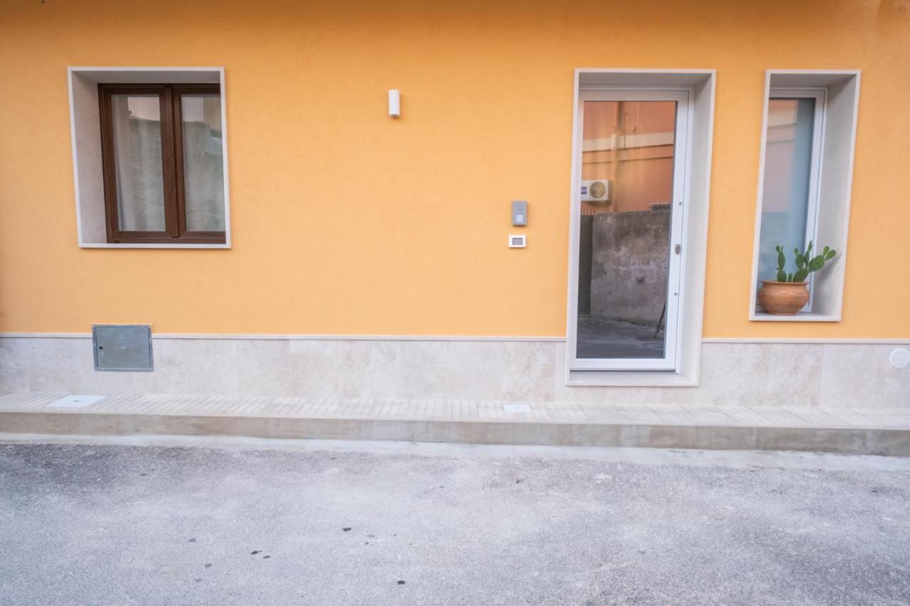 Risorgimento Apartment Авола Екстер'єр фото